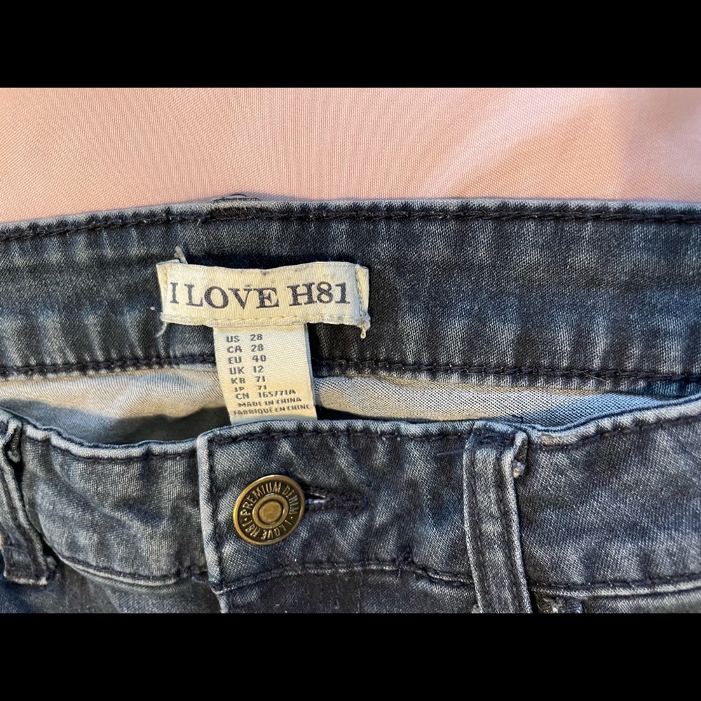 I Love H81 size 28 skinny jeans - Picture 3 of 3
